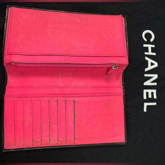 Chanel Cambon Wallet - Picture 5 of 14